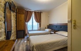 Hotel Clermont Montmartre